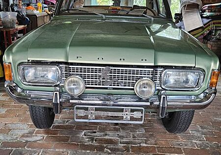 Ford Taunus P7 17M