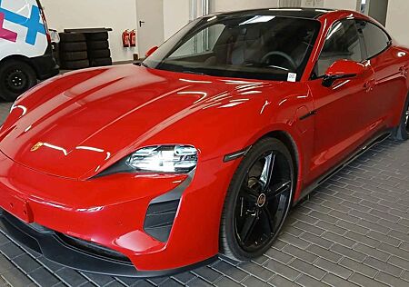 Porsche Taycan 4S PLUS 21/ACC/PANO/18WEGE/BURMESTER/CRBN