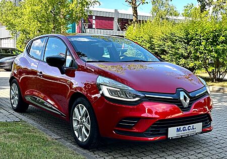 Renault Clio IV Limited*1.Hand*LED+Navi*erst 5000 Km*