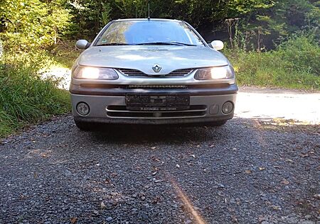 Renault Laguna 1.8 16V Grandtour Concorde tüv 03/27