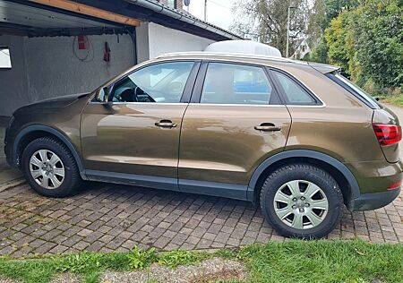 Audi Q3 gebraucht kaufen Audi Q3 2.0 TDI 103kW -