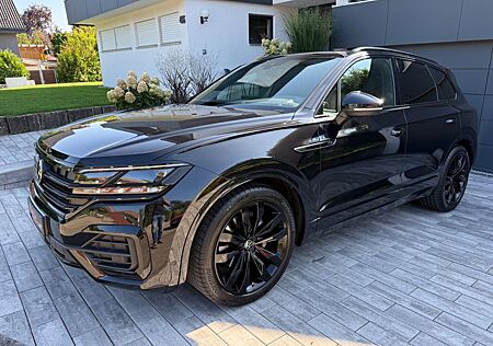 VW Touareg Volkswagen R-Line 4M Pano ActiveDsp 21" AHK Luft.