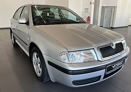 Skoda Octavia 1.6 Ambiente Klima SHZ AHK Kamera
