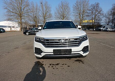 VW Touareg Volkswagen One Million 4Motion3,0TDI DSG Matrix Nav