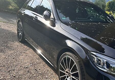 Mercedes-Benz C 180 T Autom. - AMG Line