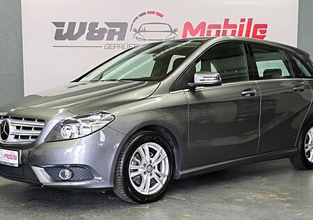 Mercedes-Benz B 200 1.6 l *NAVI/PDC/SHZ/SCHECKHEFT/TÜV/ALU*
