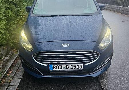 Ford Galaxy 2.5 Duratec FHEV Edition