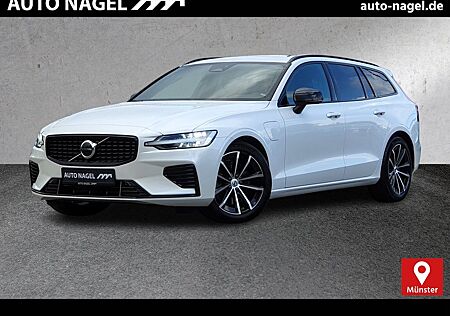 Volvo V60 T6 Recharge Plus Dark PANO|