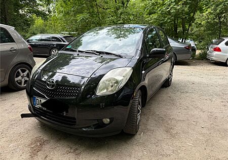 Toyota Yaris 1,0