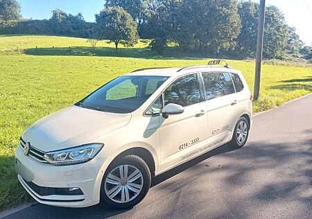 VW Touran Volkswagen 2.0 TDI -DSG -7 Sitz- LED