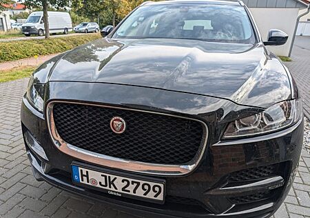 Jaguar F-Pace 20d AWD Prestige Automatik Prestige