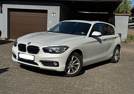 BMW 118i Advantage Advantage, Schiebedach, Automatik