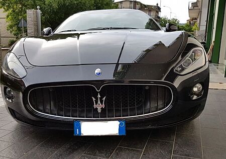 Maserati GranTurismo 4.7 V8 S - F1 - MC SHIFT