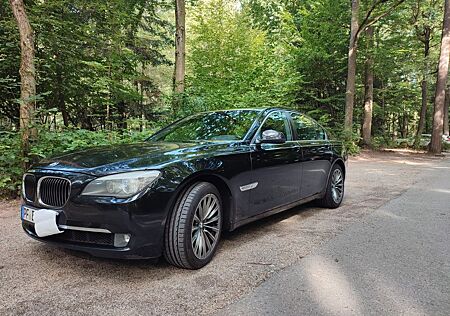 BMW 740d -
