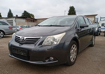 Toyota Avensis 1.8 Edition 1. Hand
