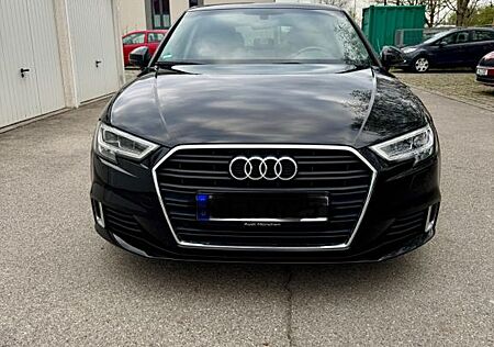 Audi A3 30 TFSI S tronic Sportback - Matrix LED