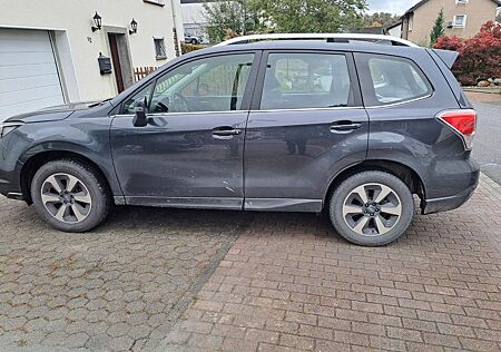 Subaru Forester gebraucht kaufen Subaru Forester 2.0X Exclusive Lineartronic Exclusive