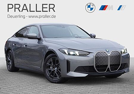 BMW i4 eDrive40 0,25% HeadUp AHK ACC Kamera Sportsit