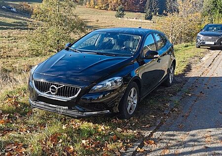 Volvo V40 T2 -