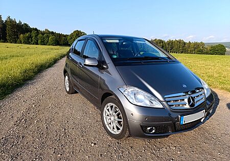 Mercedes-Benz A 180 AVANTGARDE BlueEFF. Special Edit. AVAN...