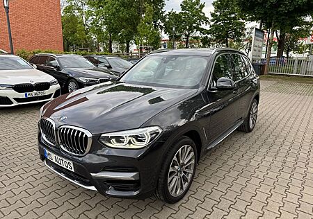 BMW X3 xDrive 20 d Luxury Line*Panorama*Head Up*AHK