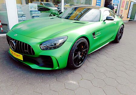 Mercedes-Benz AMG GT R Coupe