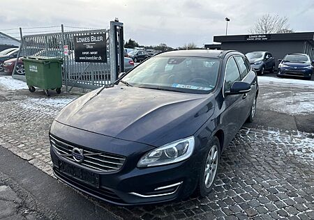 Volvo V60 Kombi Momentum 2.0 D3 Automatic