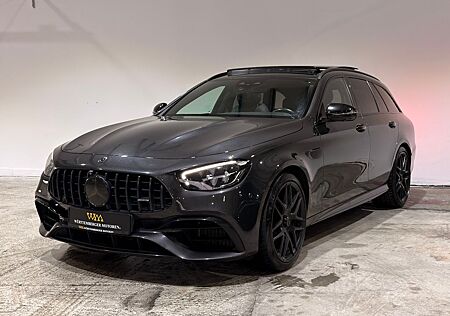 Mercedes-Benz E 63 AMG S *PANO*CARBON*HuD*KERAMIK*NIGHT*360°*