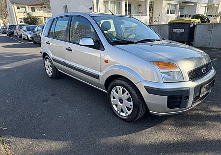 Ford Fusion 1,25 Ambiente Ambiente