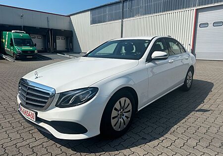 Mercedes-Benz E 220 -LED-Limousine-Kamera-Facelift-1.Hand-TÜV