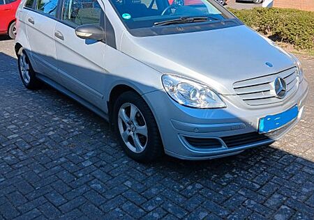 Mercedes-Benz B 180 CDI Automatik, Klima