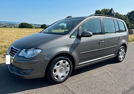 VW Touran Volkswagen 1.9 TDI 77kW DPF Conceptline