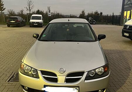 Nissan Almera 1.5 TÜV 2026