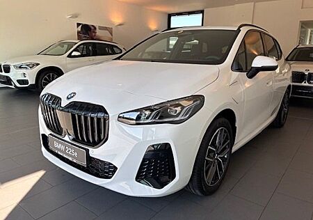 BMW 2er 225e xDrive Active Tourer M Sportpaket