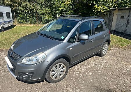 Suzuki SX4 Club