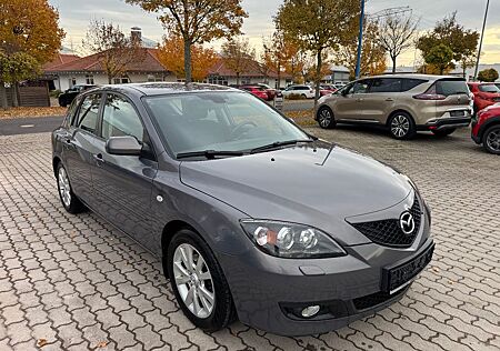 Mazda 3 Lim. 1.6 Sport Active Xenon HU 03/27