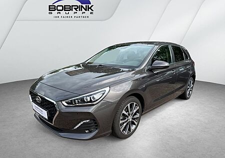 Hyundai i30 Style 1.4 T-GDI NAVI LED SHZG LHZG PDC