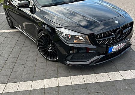 Mercedes-Benz CLA 220 Shooting Brake CLA 220 d DCT AMG Lin...