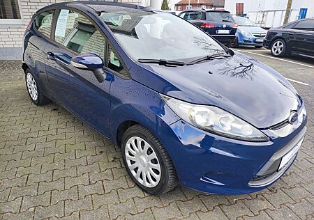 Ford Fiesta Trend - Zahnriemen & Allwetterreifen NEU