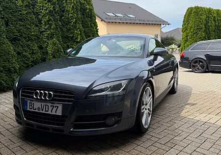 Audi TT Coupe 2.0 TFSI - S-LINE*LEDER*NAV*19*XENON*