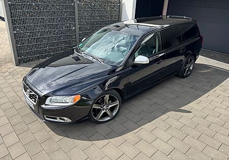 Volvo V70 T6 AWD R-Design | Heico Sportiv Nr. 37/100