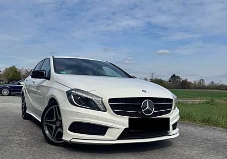 Mercedes-Benz A 200 CDI AMG Sport Paket | 1. Hand | Tüv Neu |
