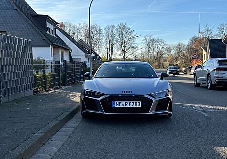 Audi R8 5.2 FSI performance 1. Hand VOLL Exclusive