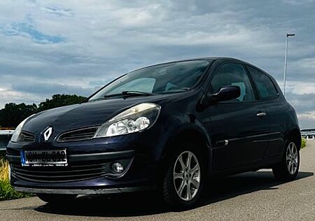 Renault Clio Exception 1.6 16V 65kW Exception