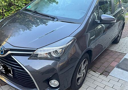 Toyota Yaris 1,5-l-VVT-i Hybrid CVT -