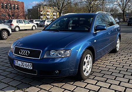 Audi A4 1.8 T Avant -