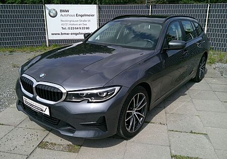 BMW 320 i Advantage Touring Navi PRO AHK Sportsitz A