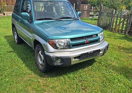 Mitsubishi Pajero Pinin