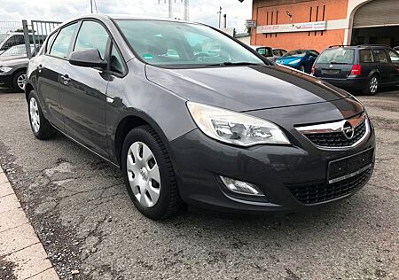 Opel Astra J Lim. 5-trg./Euro5/Klima/Tüv 09/2026