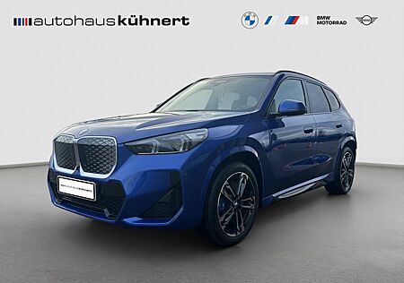 BMW iX1 eDrive20 Elektro UPE: 64.770 EUR ///M-Sport